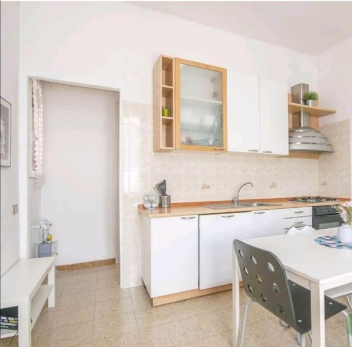 2 Bedrooms Apartment Near Metro M1 Marelli 17Min From Duomo Sesto San Giovanni Exteriör bild